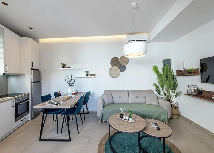 Noemie Apartments