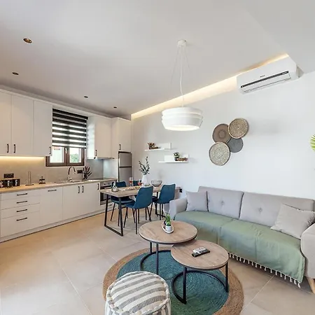 Noemie Apartments Gerani  Exterior photo