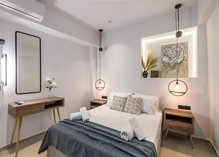 Noemie Apartments